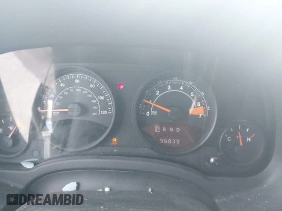 ✅ 2016 Jeep Patriot Sport • VIN: 1C4NJPBB2GD731316 • Lot: 42732743. Wystawiony na IAAI z przebiegiem 96 839 mil. Bezpłatny archiwum sprzedaży aukcyjnych z USA i szczegółowy raport historii pojazdu na DreamBid. Zdjęcie 7.