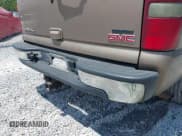 ✅ 2003 GMC Yukon XL SLT • VIN: 1GKEC16Z23J232918 • Lot: 42693933. Wystawiony na IAAI z przebiegiem Nie podano. Bezpłatny archiwum sprzedaży aukcyjnych z USA i szczegółowy raport historii pojazdu na DreamBid. Zdjęcie 6.