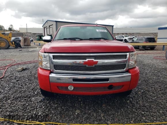 ✅ 2013 Chevrolet Silverado 1500 Work Truck • VIN: 1GCNCPE0XDZ182824 • Lot: 50797695. Wystawiony na Copart z przebiegiem 256 861 mil. Bezpłatny archiwum sprzedaży aukcyjnych z USA i szczegółowy raport historii pojazdu na DreamBid. Zdjęcie 5.