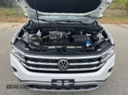 ✅ 2022 Volkswagen Atlas SE • VIN: 1V2LP2CA7NC539146 • Lot: 73386214. Listed on Copart with 155,305 mi. Free auction sales archive from the USA and detailed vehicle history report at DreamBid. Image 7.