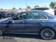 ✅ 2021 Mercedes-Benz C 300 • VIN: W1KWF8DB3MR608038 • Лот: 42683583. Опубликован ранее на IAAI с пробегом 28 655 миль. Бесплатный доступ к архиву аукционных продаж из США и подробный отчёт об истории автомобиля на DreamBid. Изображение 14.