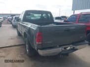 ✅ 2002 Ford F-250 XL • VIN: 1FTNX20L12EA24787 • Lot: 41412810. Wystawiony na IAAI z przebiegiem 273 908 mil. Bezpłatny archiwum sprzedaży aukcyjnych z USA i szczegółowy raport historii pojazdu na DreamBid. Zdjęcie 3.