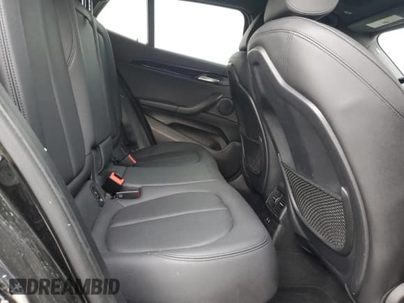 ✅ 2019 BMW X2 xDrive28i • VIN: WBXYJ5C59KEF83040 • Lot: 66111565. Wystawiony na Copart z przebiegiem 94 284 mil. Bezpłatny archiwum sprzedaży aukcyjnych z USA i szczegółowy raport historii pojazdu na DreamBid. Zdjęcie 10.