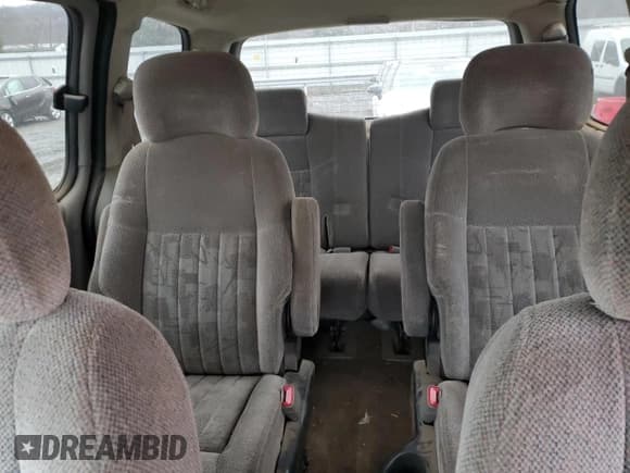 ✅ 2004 Pontiac Montana • VIN: 1GMDU03E64D159158 • Лот: 83805394. Опубликован ранее на Copart с пробегом 176 130 миль. Бесплатный доступ к архиву аукционных продаж из США и подробный отчёт об истории автомобиля на DreamBid. Изображение 10.