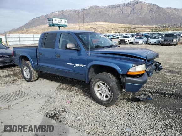 ✅ 2002 Dodge Dakota Sport • VIN: 1B7HG38N52S659554 • Lot: 80894414. Wystawiony na Copart z przebiegiem 174 207 mil. Bezpłatny archiwum sprzedaży aukcyjnych z USA i szczegółowy raport historii pojazdu na DreamBid. Zdjęcie 4.