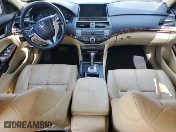 ✅ 2010 Honda Crosstour EX-L • VIN: 5J6TF1H55AL014665 • Lot: 63265375. Wystawiony na Copart z przebiegiem 192 070 mil. Bezpłatny archiwum sprzedaży aukcyjnych z USA i szczegółowy raport historii pojazdu na DreamBid. Zdjęcie 8.