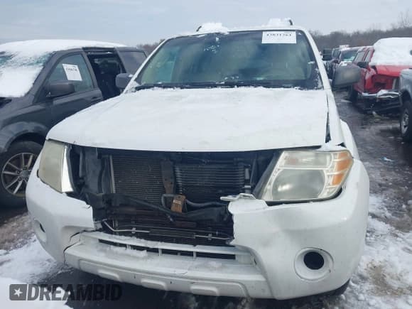 ✅ 2011 Nissan Pathfinder Silver • VIN: 5N1AR1NB0BC617793 • Lot: 43831261. Listed on IAAI with 166,614 mi. Free auction sales archive from the USA and detailed vehicle history report at DreamBid. Image 13.