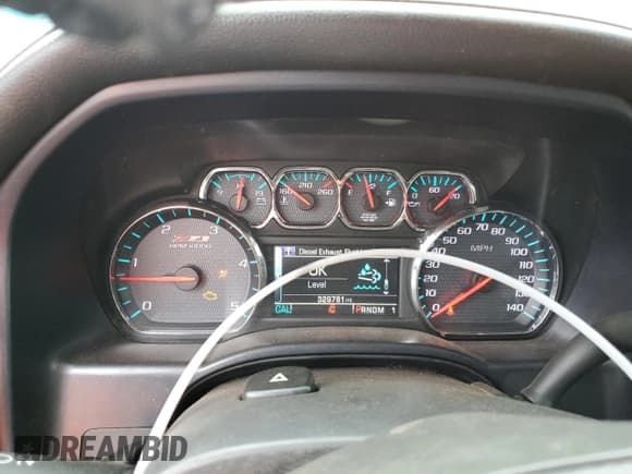 ✅ 2015 Chevrolet Silverado 3500HD LTZ • VIN: 1GC4K0C80FF527622 • Lot: 69576575. Listed on Copart with 329,781 mi. Free auction sales archive from the USA and detailed vehicle history report at DreamBid. Image 9.