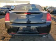 ✅ 2016 Chrysler 300 S • VIN: 2C3CCAGG4GH253202 • Lot: 92916435. Wystawiony na Copart z przebiegiem 158 891 mil. Bezpłatny archiwum sprzedaży aukcyjnych z USA i szczegółowy raport historii pojazdu na DreamBid. Zdjęcie 6.