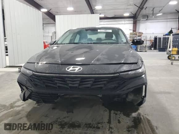 2025 Hyundai Elantra SEL Convenience z VIN KMHLS4DGXSU998929, wystawiony jako Copart lot #89807195 z przebiegiem 20 597 mil mil oraz Nie do naprawy • Non repairable. Historia ofert i sprzedaży dostępna na DreamBid. Obrazek 5.