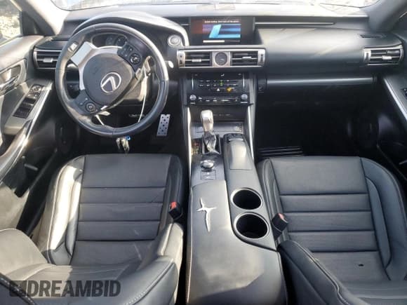 ✅ 2014 Lexus IS 250 • VIN: JTHCF1D28E5013472 • Lot: 58500645. Wystawiony na Copart z przebiegiem 81 039 mil. Bezpłatny archiwum sprzedaży aukcyjnych z USA i szczegółowy raport historii pojazdu na DreamBid. Zdjęcie 8.