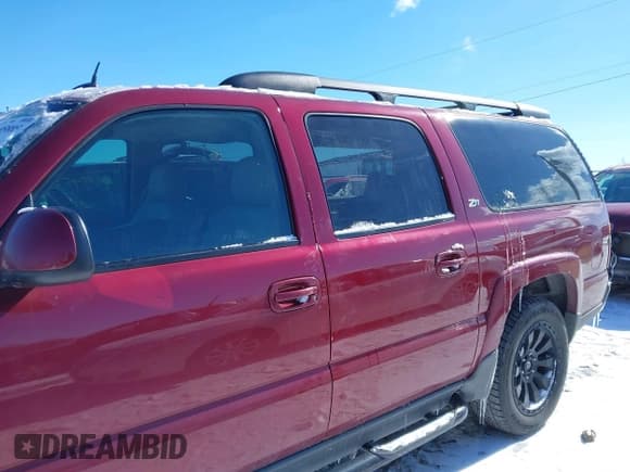 ✅ 2004 Chevrolet Suburban Z71 • VIN: 3GNFK16Z84G231091 • Лот: 41595885. Опубликован ранее на IAAI с пробегом 101 243 миль. Бесплатный доступ к архиву аукционных продаж из США и подробный отчёт об истории автомобиля на DreamBid. Изображение 14.