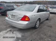 ✅ 2000 Toyota Avalon XL • VIN: 4T1BF28B1YU026051 • Lot: 43654465. Listed on IAAI with 237,484 mi. Free auction sales archive from the USA and detailed vehicle history report at DreamBid. Image 4.