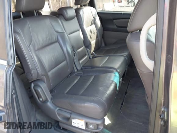 ✅ 2012 Honda Odyssey EX-L • VIN: 5FNRL5H66CB130892 • Lot: 43795563. Listed on IAAI with 155,722 mi. Free auction sales archive from the USA and detailed vehicle history report at DreamBid. Image 8.