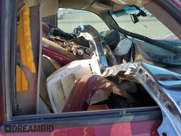 ✅ 2006 Chevrolet Silverado 1500 LT1 • VIN: 1GCEK14TX6Z103537 • Лот: 70505314. Опубликован ранее на Copart с пробегом Не указан. Бесплатный доступ к архиву аукционных продаж из США и подробный отчёт об истории автомобиля на DreamBid. Изображение 12.