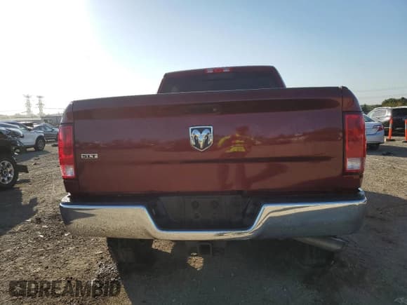✅ 2018 Ram 2500 Big Horn • VIN: 3C6UR5MJ8JG337222 • Lot: 74009944. Wystawiony na Copart z przebiegiem 71 900 mil. Bezpłatny archiwum sprzedaży aukcyjnych z USA i szczegółowy raport historii pojazdu na DreamBid. Zdjęcie 6.