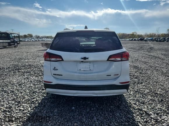 ✅ 2024 Chevrolet Equinox RS • VIN: 3GNAXWEG9RS202843 • Lot: 91504205. Wystawiony na Copart z przebiegiem 34 415 mil. Bezpłatny archiwum sprzedaży aukcyjnych z USA i szczegółowy raport historii pojazdu na DreamBid. Zdjęcie 6.