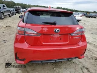 ✅ 2016 Lexus CT 200h • VIN: JTHKD5BH6G2259943 • Lot: 81927185. Wystawiony na Copart z przebiegiem 109 518 mil. Bezpłatny archiwum sprzedaży aukcyjnych z USA i szczegółowy raport historii pojazdu na DreamBid. Zdjęcie 6.