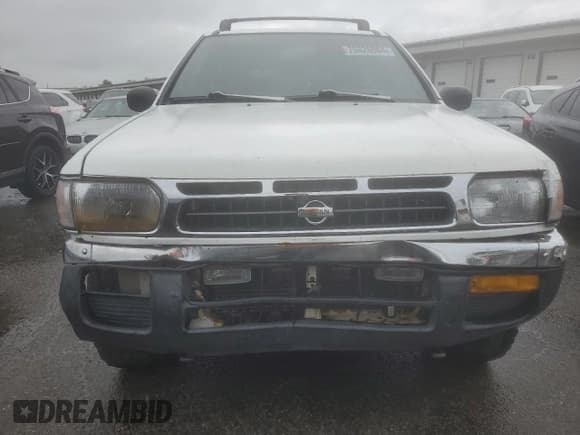 ✅ 1997 Nissan Pathfinder XE • VIN: JN8AR05Y6VW117244 • Lot: 70826584. Listed on Copart with 305,662 mi. Free auction sales archive from the USA and detailed vehicle history report at DreamBid. Image 5.