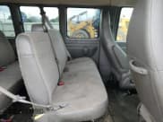 ✅ 2017 Chevrolet Express Passenger LT • VIN: 1GAZGMFG3H1258512 • Лот: 62822304. Опубликован ранее на Copart с пробегом 56 009 миль. Бесплатный доступ к архиву аукционных продаж из США и подробный отчёт об истории автомобиля на DreamBid. Изображение 11.