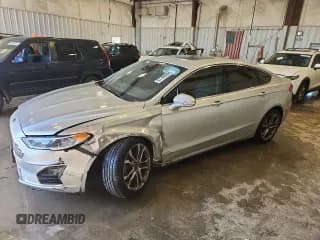 ✅ 2019 Ford Fusion SEL • VIN: 3FA6P0CD3KR269672 • Лот: 91709295. Опубликован ранее на Copart с пробегом 123 925 миль. Бесплатный доступ к архиву аукционных продаж из США и подробный отчёт об истории автомобиля на DreamBid. Изображение 1.
