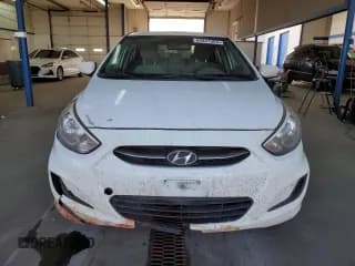 ✅ 2015 Hyundai Accent GLS • VIN: KMHCT4AE3FU883918 • Lot: 69941963. Wystawiony na Copart z przebiegiem 187 181 mil. Bezpłatny archiwum sprzedaży aukcyjnych z USA i szczegółowy raport historii pojazdu na DreamBid. Zdjęcie 5.