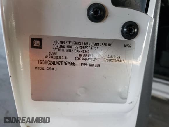 ✅ 2007 Chevrolet Silverado 2500HD Work Truck • VIN: 1GBHC24U47E167966 • Лот: 82708795. Опубликован ранее на Copart с пробегом Не указан. Бесплатный доступ к архиву аукционных продаж из США и подробный отчёт об истории автомобиля на DreamBid. Изображение 12.