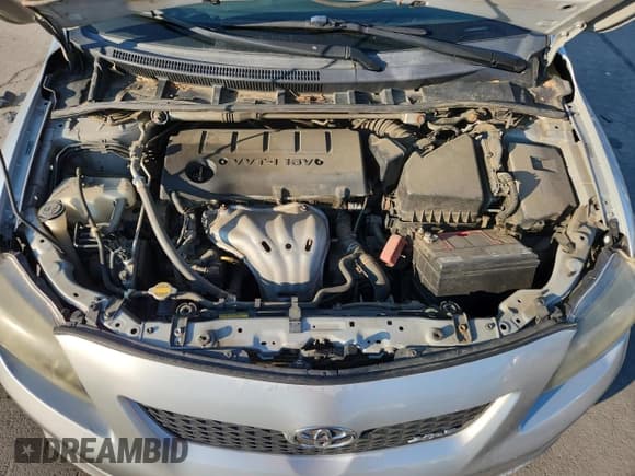 ✅ 2009 Toyota Corolla XRS • VIN: 2T1BE40E09C028638 • Lot: 71264845. Wystawiony na Copart z przebiegiem 154 138 mil. Bezpłatny archiwum sprzedaży aukcyjnych z USA i szczegółowy raport historii pojazdu na DreamBid. Zdjęcie 11.