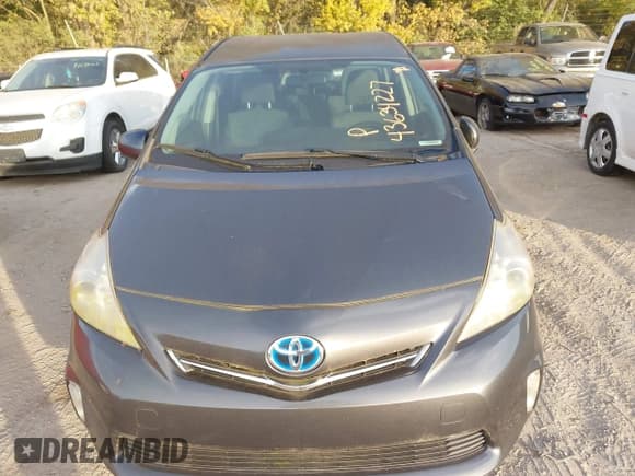 ✅ 2013 Toyota Prius Three • VIN: JTDZN3EU4D3223569 • Lot: 43634227. Wystawiony na IAAI z przebiegiem 234 055 mil. Bezpłatny archiwum sprzedaży aukcyjnych z USA i szczegółowy raport historii pojazdu na DreamBid. Zdjęcie 6.