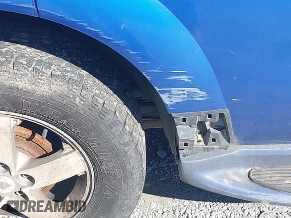 ✅ 2006 Saturn VUE • VIN: 5GZCZ33D16S888076 • Lot: 41715416. Wystawiony na IAAI z przebiegiem 103 807 mil. Bezpłatny archiwum sprzedaży aukcyjnych z USA i szczegółowy raport historii pojazdu na DreamBid. Zdjęcie 16.