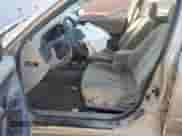 2003 Hyundai Elantra GLS z VIN KMHDN45D43U697414, wystawiony jako Copart lot #74072264 z przebiegiem Nie podano mil oraz Szkoda całkowita • Salvage title. Historia ofert i sprzedaży dostępna na DreamBid. Obrazek 7.