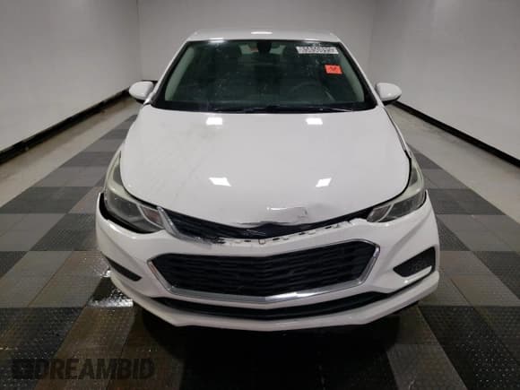 ✅ 2018 Chevrolet Cruze LT • VIN: 1G1BE5SM0J7115240 • Lot: 85850895. Listed on Copart with 143,645 mi. Free auction sales archive from the USA and detailed vehicle history report at DreamBid. Image 5.