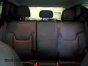 ✅ 2023 Jeep Renegade Limited • VIN: ZACNJDD17PPP28185 • Лот: 84398634. Опубликован ранее на Copart с пробегом 23 742 миль. Бесплатный доступ к архиву аукционных продаж из США и подробный отчёт об истории автомобиля на DreamBid. Изображение 10.