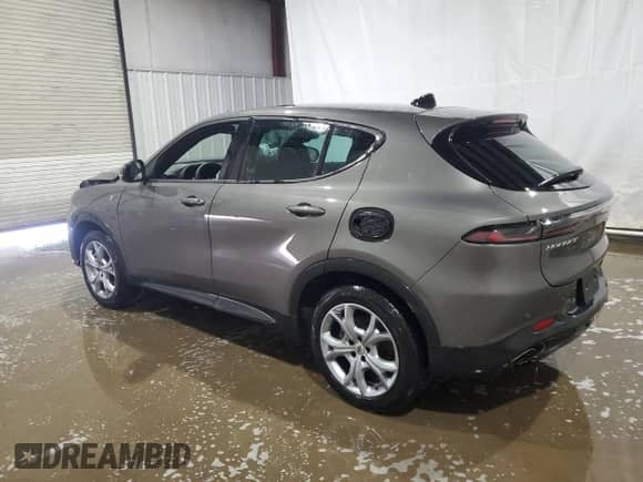 2024 Dodge Hornet R/T z VIN ZACPDFCWXR3A32989, wystawiony jako Copart lot #60860585 z przebiegiem 22 837 mil mil oraz Czysty tytuł • Clean title. Historia ofert i sprzedaży dostępna na DreamBid. Obrazek 2.