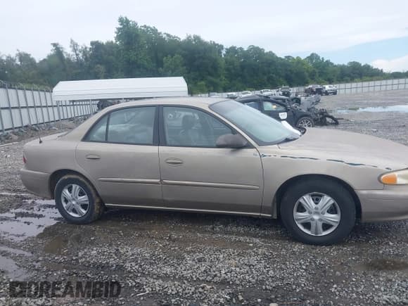 ✅ 2003 Buick Century Custom • VIN: 2G4WS52J131260452 • Lot: 42893894. Listed on IAAI with Not provided. Free auction sales archive from the USA and detailed vehicle history report at DreamBid. Image 13.