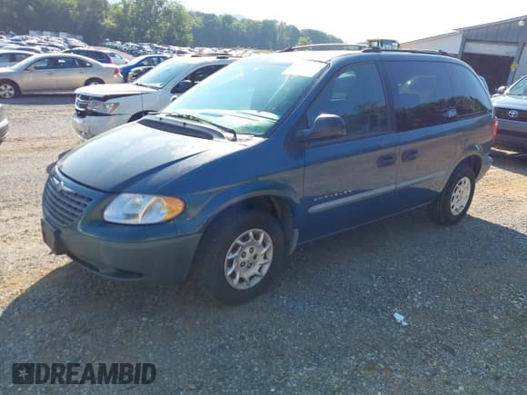 ✅ 2001 Chrysler Voyager • VIN: 1C4GJ25G21B101415 • Lot: 42639573. Wystawiony na IAAI z przebiegiem 196 897 mil. Bezpłatny archiwum sprzedaży aukcyjnych z USA i szczegółowy raport historii pojazdu na DreamBid. Zdjęcie 2.