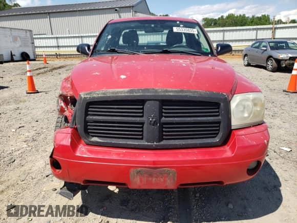 2006 Dodge Dakota SLT with VIN 1D7HW42N56S704277, listed as a Copart auction lot 55335835 with 192,724 mi miles and Salvage title. Bid and sale history available at DreamBid. Image 5.