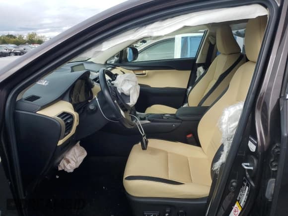 ✅ 2015 Lexus NX 200t • VIN: JTJYARBZ1F2019750 • Лот: 71850145. Опубликован ранее на Copart с пробегом 56 320 миль. Бесплатный доступ к архиву аукционных продаж из США и подробный отчёт об истории автомобиля на DreamBid. Изображение 7.