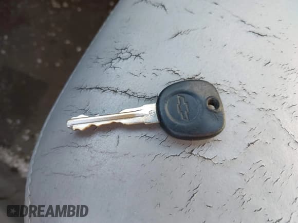 ✅ 2011 Chevrolet HHR 1LT • VIN: 3GNBABFW4BS570194 • Lot: 41361945. Listed on IAAI with 220,419 mi. Free auction sales archive from the USA and detailed vehicle history report at DreamBid. Image 11.