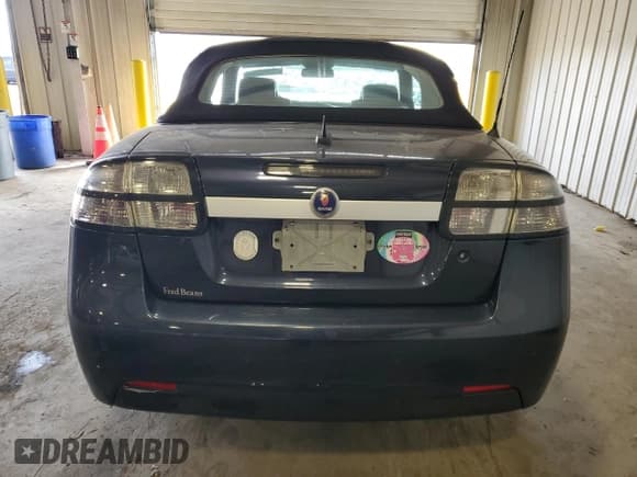 ✅ 2009 Saab 9-3 Comfort • VIN: YS3FB79Y896000160 • Lot: 72014694. Wystawiony na Copart z przebiegiem 89 533 mil. Bezpłatny archiwum sprzedaży aukcyjnych z USA i szczegółowy raport historii pojazdu na DreamBid. Zdjęcie 6.