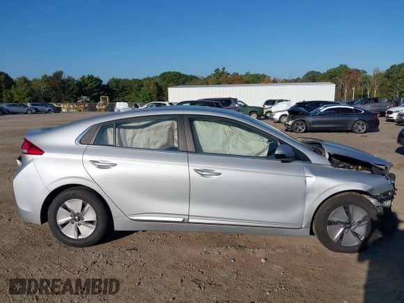 2022 Hyundai Ioniq SE с VIN KMHC75LC3NU276163, выставлен на аукционе IAAI как лот 43265159 с пробегом 59 322 миль миль и . История ставок и продаж доступна на DreamBid. Изображение 14.