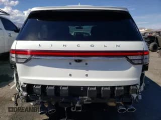 ✅ 2022 Lincoln Aviator Reserve • VIN: 5LM5J7XC4NGL15192 • Lot: 63620513. Listed on Copart with 5,576 mi. Free auction sales archive from the USA and detailed vehicle history report at DreamBid. Image 6.