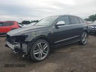 ✅ 2015 Audi SQ5 Premium Plus • VIN: WA1CGAFP4FA033812 • Lot: 61948645. Listed on Copart with 136,851 mi. Free auction sales archive from the USA and detailed vehicle history report at DreamBid. Image 1.