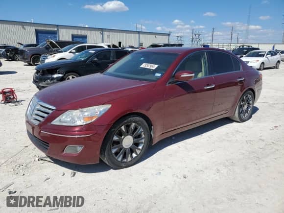 2011 Hyundai Genesis z VIN KMHGC4DE7BU140346, wystawiony jako Copart lot #73292964 z przebiegiem 205 763 mil mil oraz Czysty tytuł • Clean title. Historia ofert i sprzedaży dostępna na DreamBid. Obrazek 1.