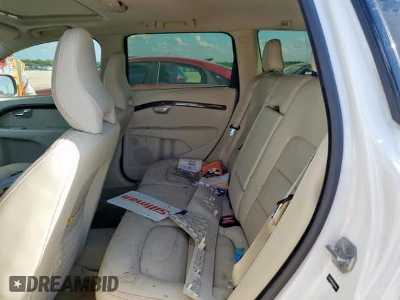 ✅ 2016 Volvo XC70 T5 Drive-E Premier • VIN: YV440MBK8G1248893 • Lot: 62000905. Wystawiony na Copart z przebiegiem 128 109 mil. Bezpłatny archiwum sprzedaży aukcyjnych z USA i szczegółowy raport historii pojazdu na DreamBid. Zdjęcie 11.