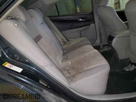 2013 Toyota Camry L z VIN 4T4BF1FK8DR286055, wystawiony jako Copart lot #70346645 z przebiegiem 198 456 mil mil oraz Czysty tytuł • Clean title. Historia ofert i sprzedaży dostępna na DreamBid. Obrazek 10.