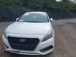 2016 Hyundai Sonata SE с VIN KMHE24L17GA023142, выставлен на аукционе IAAI как лот 43460061 с пробегом Не указан миль и . История ставок и продаж доступна на DreamBid. Изображение 6.