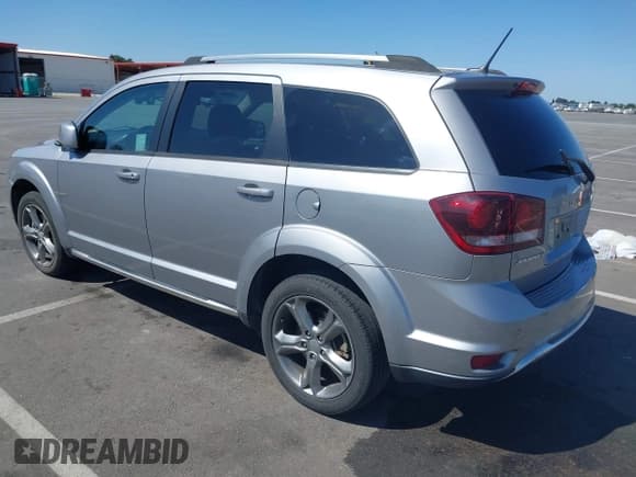 ✅ 2017 Dodge Journey Crossroad Plus • VIN: 3C4PDCGB1HT702192 • Лот: 42293317. Опубликован ранее на IAAI с пробегом 114 658 миль. Бесплатный доступ к архиву аукционных продаж из США и подробный отчёт об истории автомобиля на DreamBid. Изображение 3.