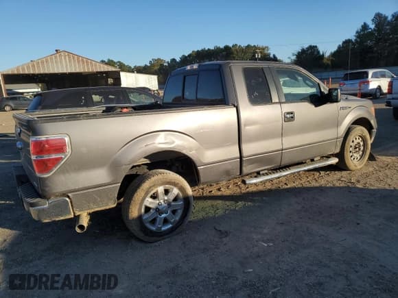✅ 2013 Ford F-150 XLT • VIN: 1FTFX1CFXDKD20013 • Lot: 91923115. Listed on Copart with 209,888 mi. Free auction sales archive from the USA and detailed vehicle history report at DreamBid. Image 3.