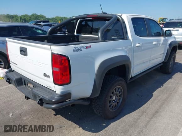 ✅ 2022 Chevrolet Colorado 4WD ZR2 • VIN: 1GCGTEEN6N1126260 • Lot: 42775341. Listed on IAAI with 21,771 mi. Free auction sales archive from the USA and detailed vehicle history report at DreamBid. Image 4.